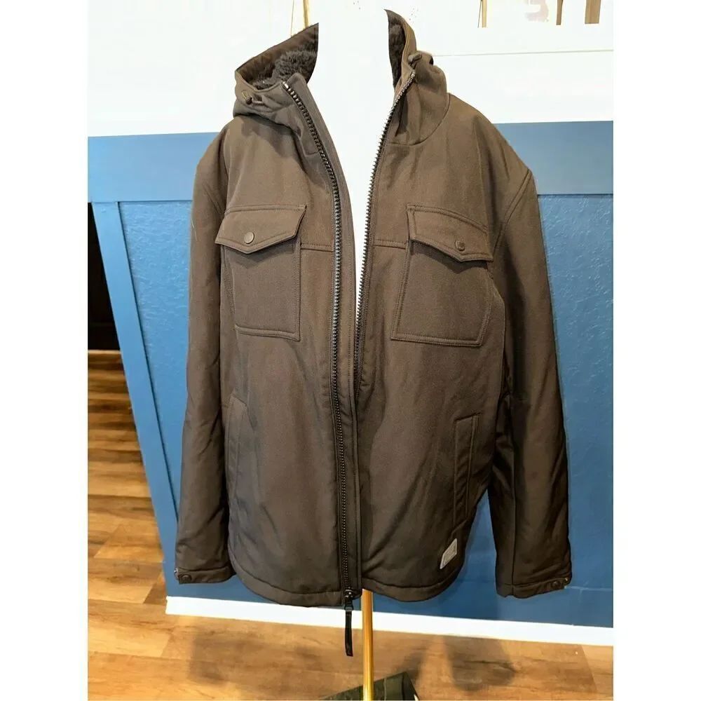 Levi's® Soft Shell Faux Shearling Lined Jacket - Picture 4 of 9